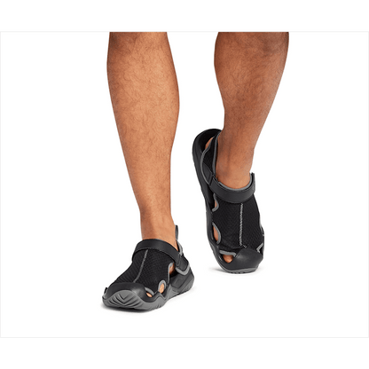 Men Crocs - Men’s Swiftwater™ Mesh Deck Sandal