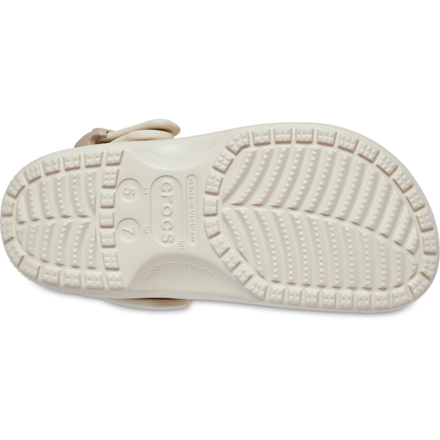 Women / Men Crocs - Classic Enamel Buckle Clog